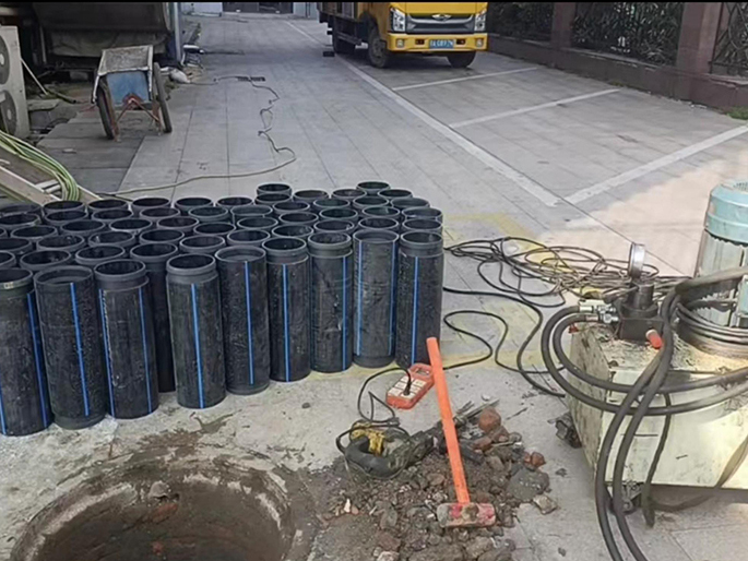 内丘PE置换管厂家 DN315置换管 非开挖管短管置换